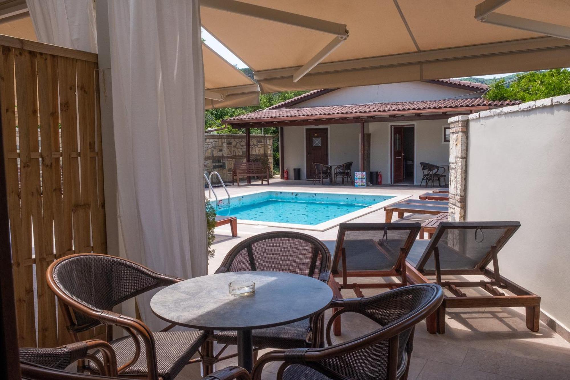 Sekreto - "S" Maisonettes & Studios Adults Only Parga Luaran gambar